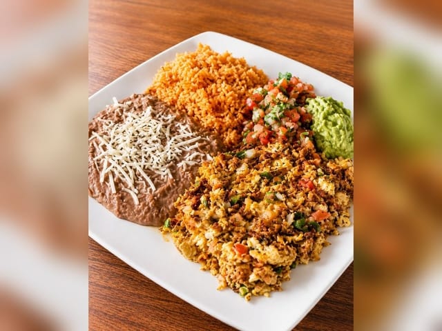 Huevos a la Mexicana.